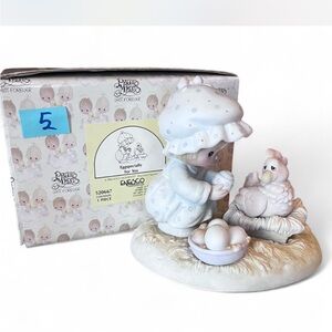 Precious Moments Eggespecially For You Figurine in good condition